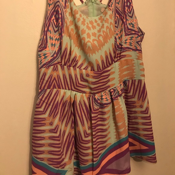 Funky pattern top - Picture 5 of 7